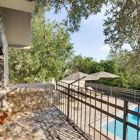 Relax-4 By Interhome ماسلينتسا