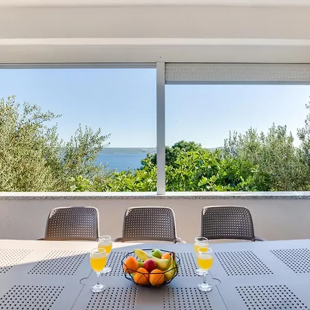 Relax-4 By Interhome Apartament Maslenica