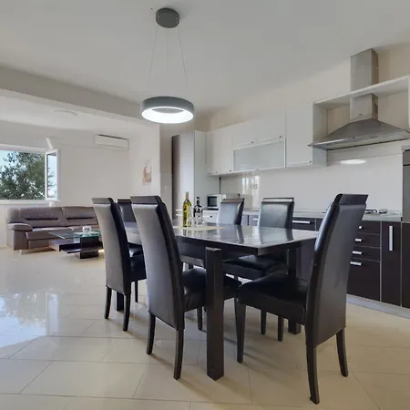 Apartament Relax-4 By Interhome *