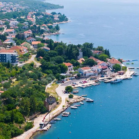 Relax-4 By Interhome شقة