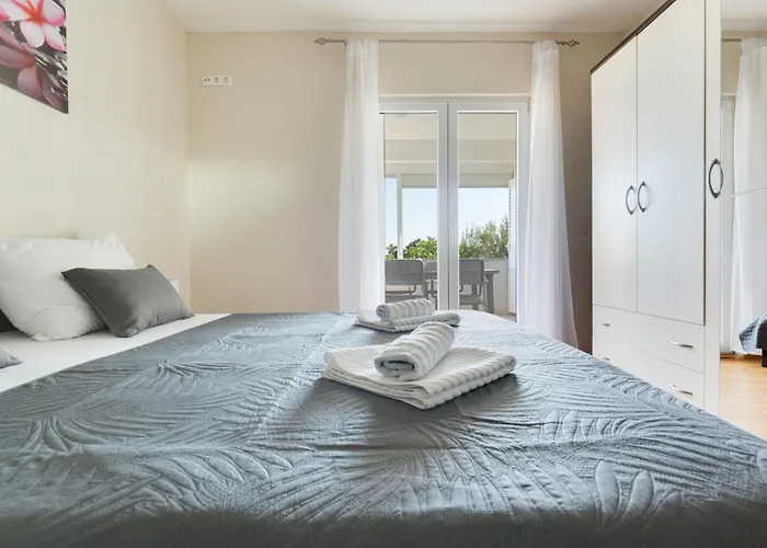 Apartment Relax-4 By Interhome Apartment