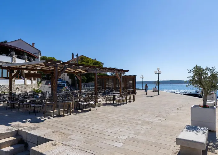 Apartment Relax-4 By Interhome Maslenica