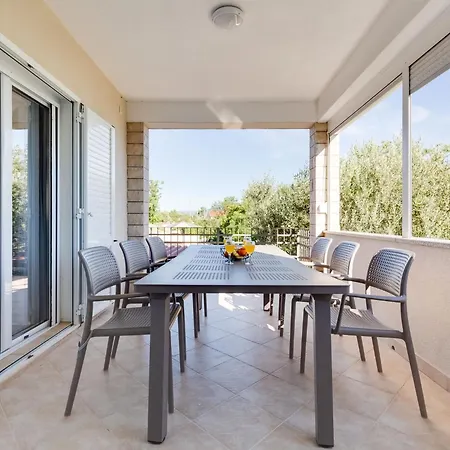 Lägenhet Apartment Relax-4 By Interhome Maslenica